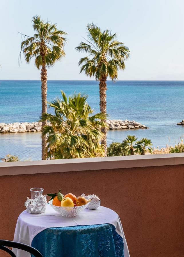 Palm Beach Club Hotel Casteldaccia Kültér fotó